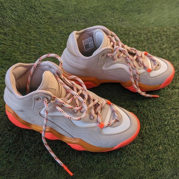 Ivy Park by Adidas x Top Ten 2000 Magic sneaker beige orange Men's size 8